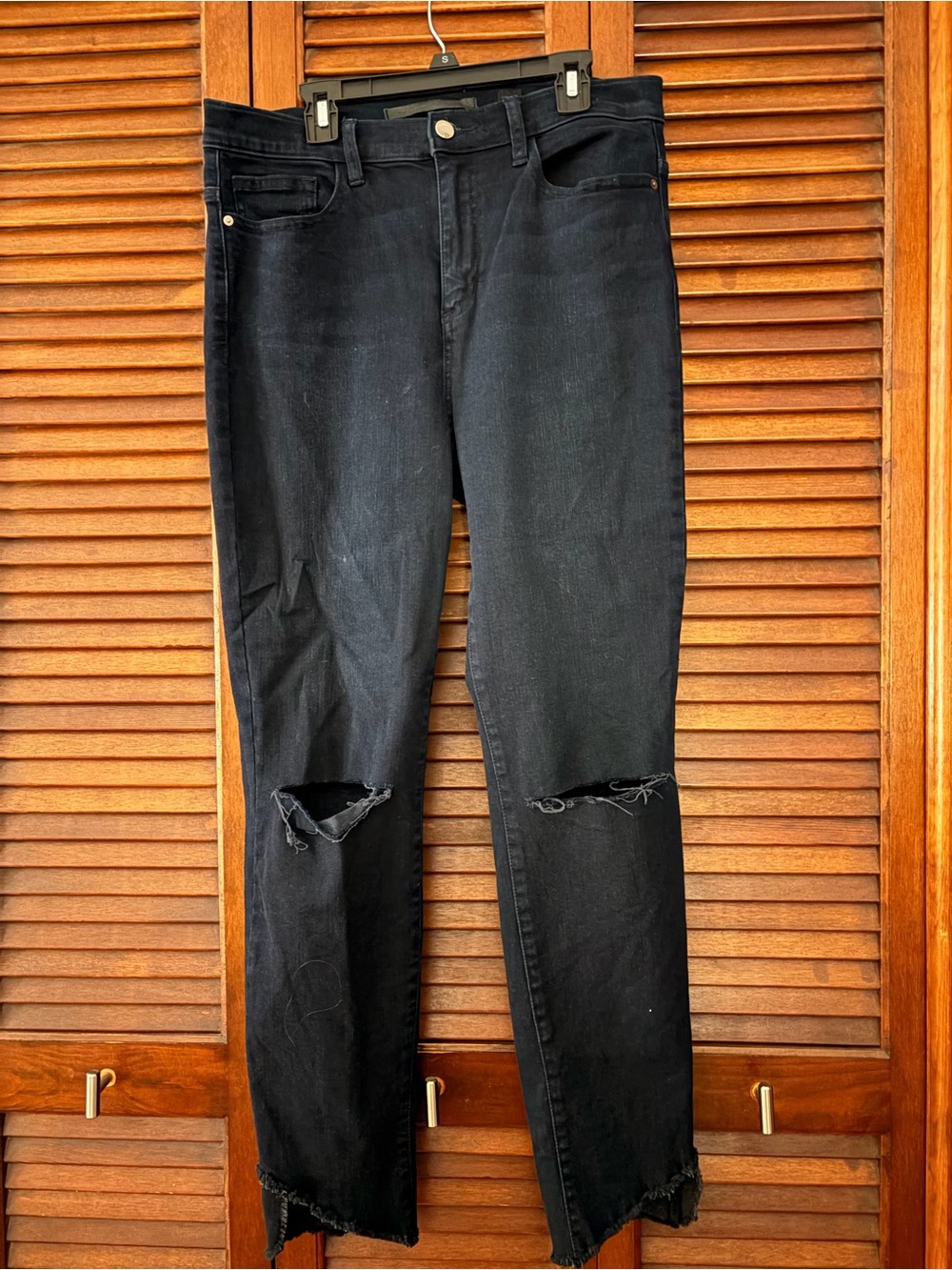 Women’s Black Distressed Straight Jeans